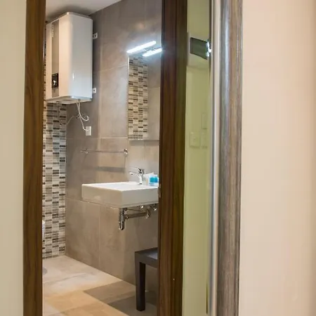 Lokali Guest house